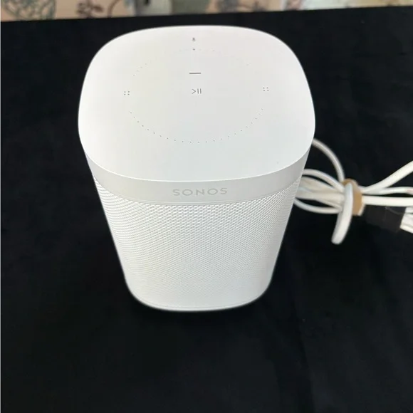 Sonos One, S2 WIFI Wireless Smart Speaker W/Alexa - Picture 2 of 8